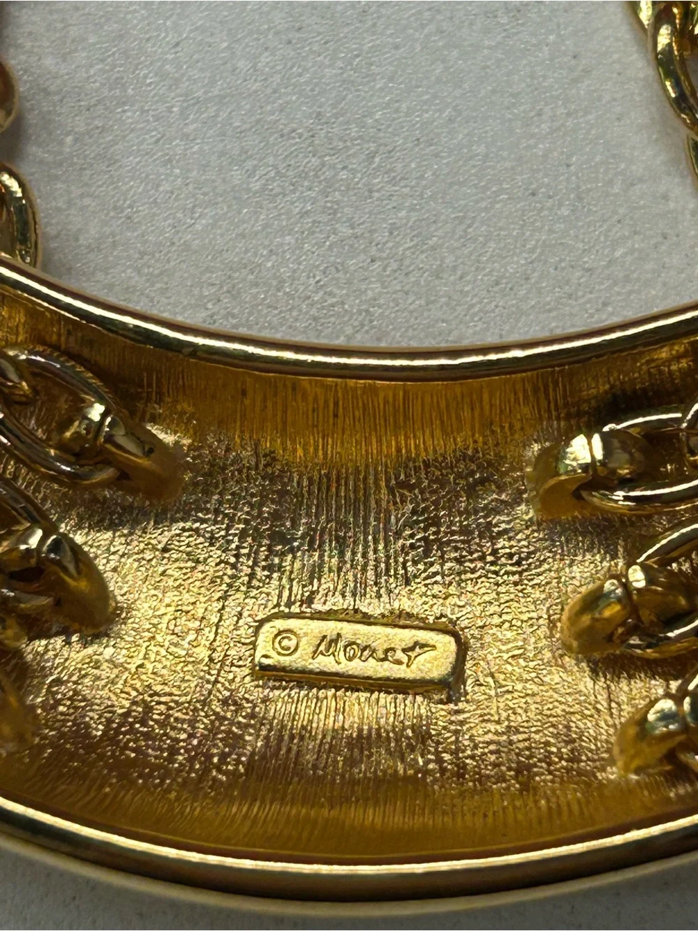 Vintage Monet 22k triple plated modernist choker length necklace